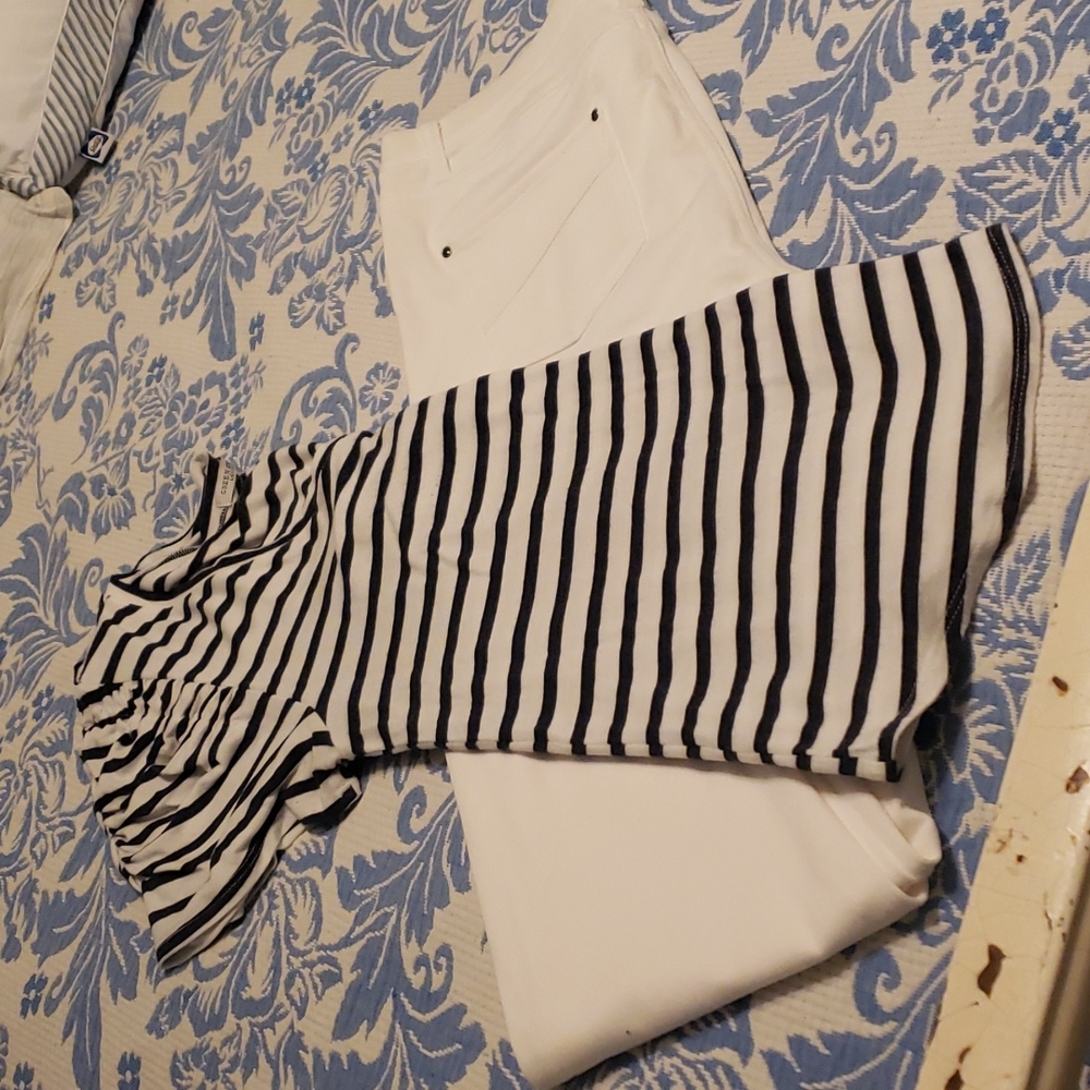 Cute Nautical Outfit - White jeggings navy and white stripe top